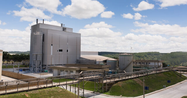 MPGO firma acordos com mineradora e garante R$ 11 milhões para reparação ambiental em Catalão
