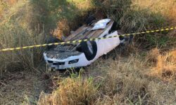 Colisão entre Honda Civic e Carreta mata três pessoas na BR 364 em Cachoeira Alta Colisão entre Honda Civic e Carreta mata três pessoas na BR 364 em Cachoeira Alta