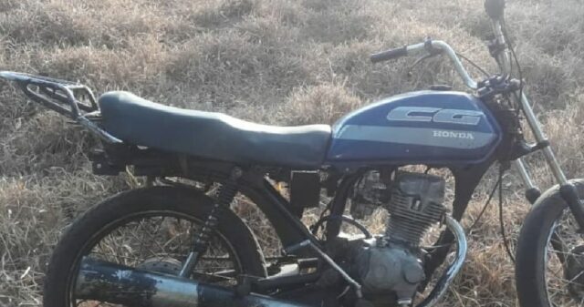 CPR localiza moto roubada na GO-210