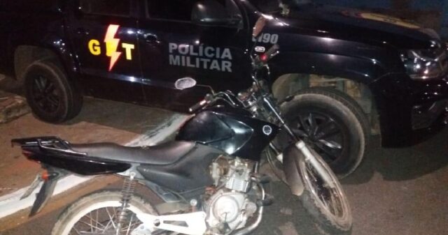 Associação criminosa desarticulada, veículo recuperado e arma de fogo apreendida