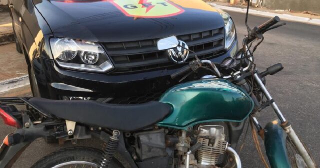 PM recupera moto furtada durante abordagem veicular em Catalão