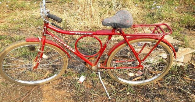 Ciclista é atropelado por carreta na MG-190 em Monte Carmelo