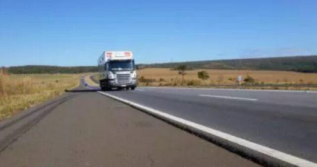 Governo vai leiloar concessão de trecho de rodovias em Goiás e Minas