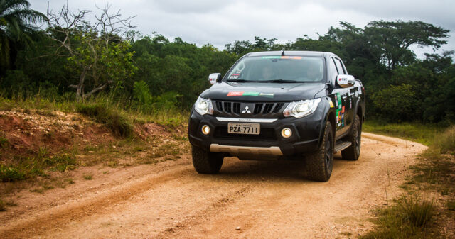 Rali Mitsubishi Motorsports chega à fábrica de Catalão na temporada de 25 anos