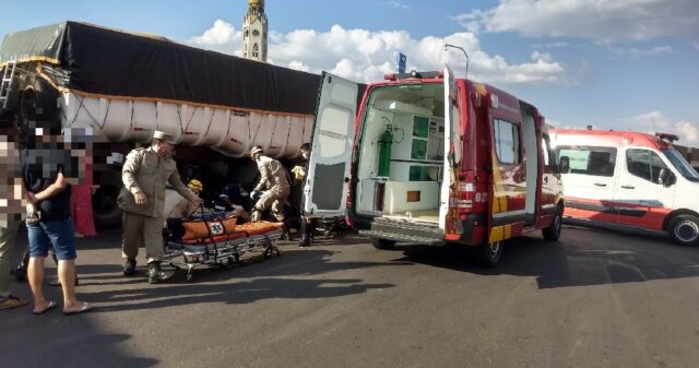 Grave acidente envolvendo moto e carreta deixa homem ferido em Catalão
