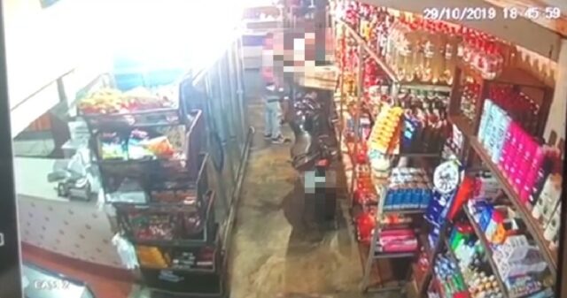 Em Goiandira, câmeras de segurança flagram menores furtando em estabelecimento comercial