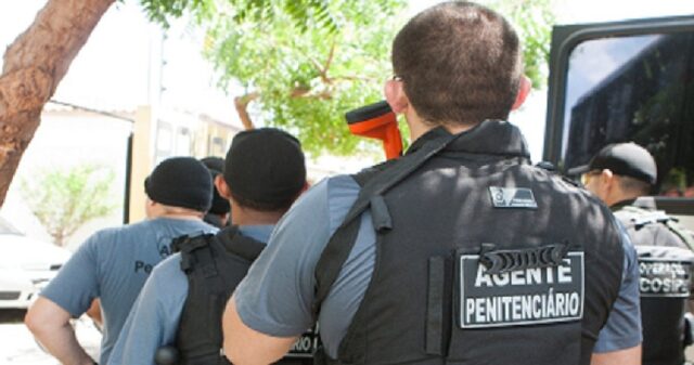 Novo concurso para agentes penitenciários tem 2.524 vagas, em Goiás