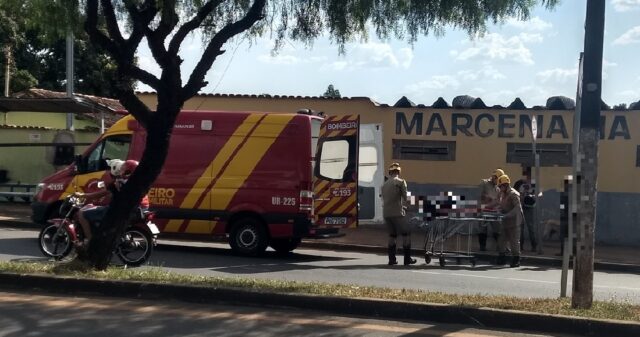 Homem fica ferido após queda de moto em Catalão