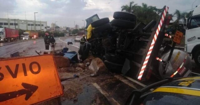 Mais um acidente é registrado em desvio da BR-365 no perímetro urbano de Uberlândia