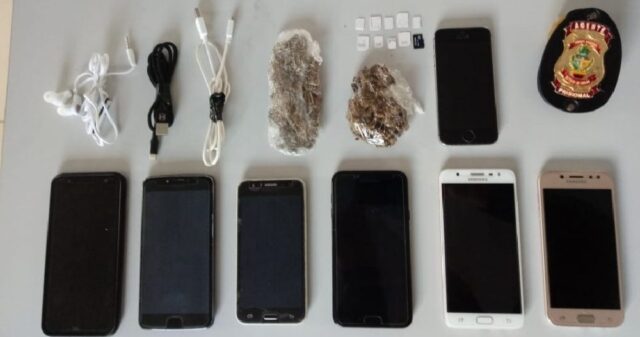 Servidores evitam a entrada de sete celulares e acessórios na Unidade Prisional de Pires do Rio