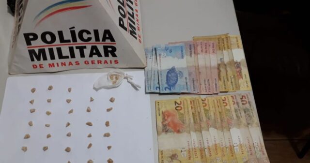Polícia Militar prende usuário e autor de tráfico de drogas em Monte Carmelo