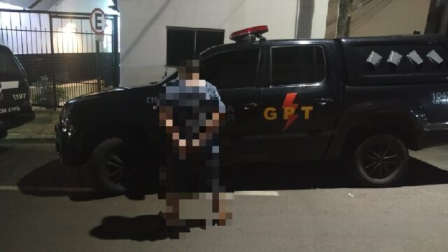 Polícia Militar recupera veículo com registro de Furto/Roubo
