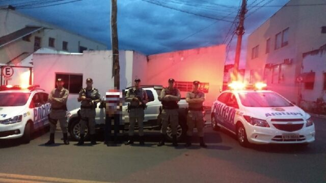 Polícia Militar recupera veículo Roubado