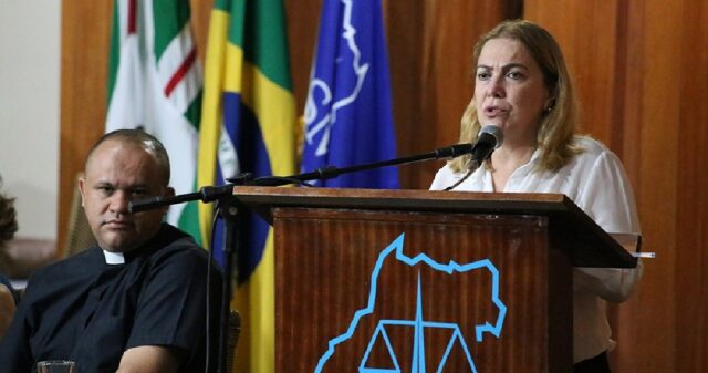 Seduc assina Termo de Cooperação para implantar projeto que incentiva cultura da paz nas escolas