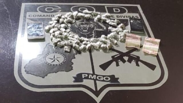 Dois menores são apreendidos por tráfico de drogas em Corumbaíba