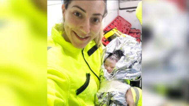 Equipe médica da Eco050 faz parto de emergência na rodovia