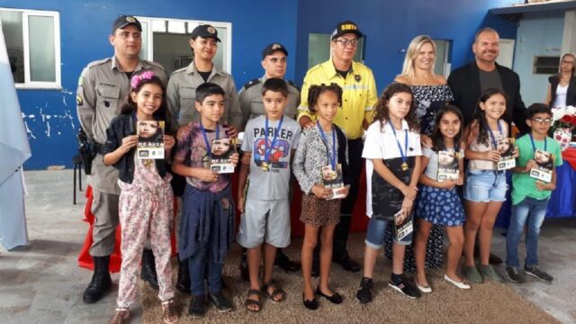 PM e SMTC, em parceria, promovem a Formatura dos “Agentes Mirins de Trânsito”