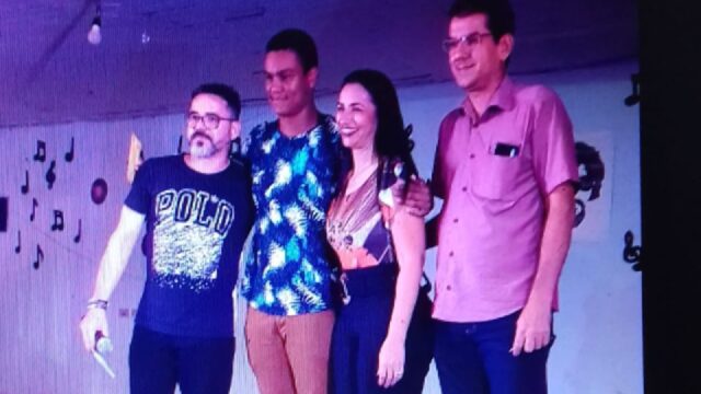 Mais uma edição do Festival de Música e Poesia do Colégio Estadual João Netto de Campos