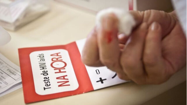 Ministério da Saúde: 135 mil convivem com HIV no país e não sabem