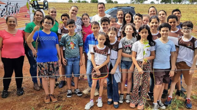 Prefeitura de Ouvidor realiza atividades de recuperação de mananciais