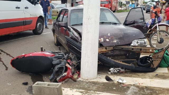 Acidente grave deixa motociclista ferida em Catalão