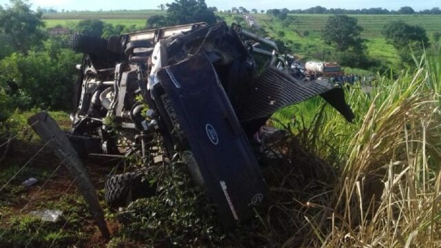 Véspera de Natal começa com mortes e feridos nas rodovias goianas