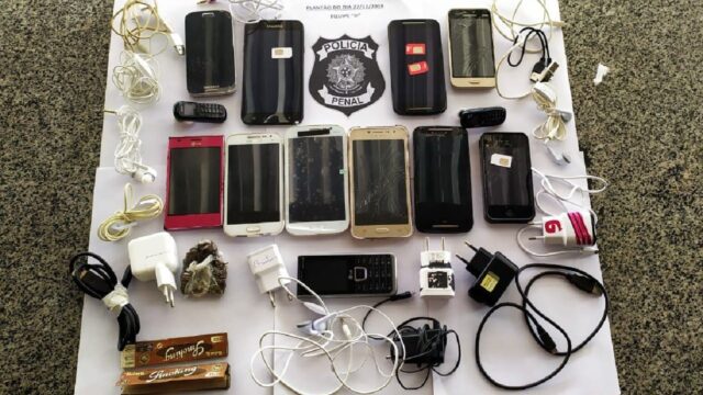 Policial Penal intercepta pacotes com celulares e drogas arremessados na Unidade Prisional em Catalão