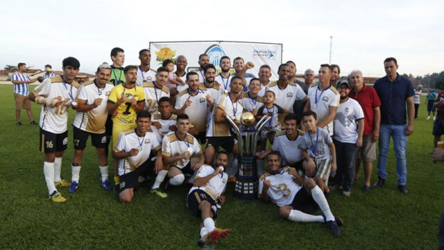 Ouvidor é Campeã do 33º Campeonato Regional das Cidades Circunvizinhas