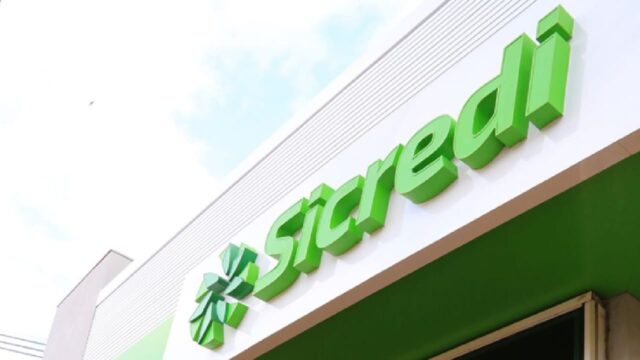 Sicredi oferece vaga de emprego em Goiás