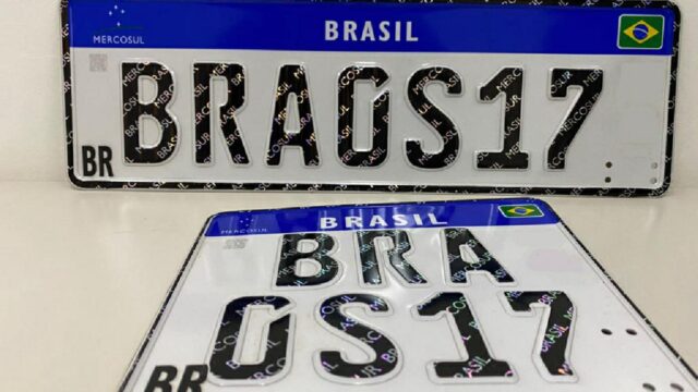 Detran Goiás implanta novo padrão de placas
