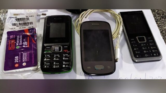 Servidores interceptam a entrada de celulares e acessórios para os eletrônicos na Unidade Prisional Regional de Catalão