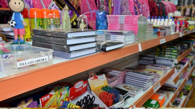 Confira o que é proibido exigir na lista de material escolar