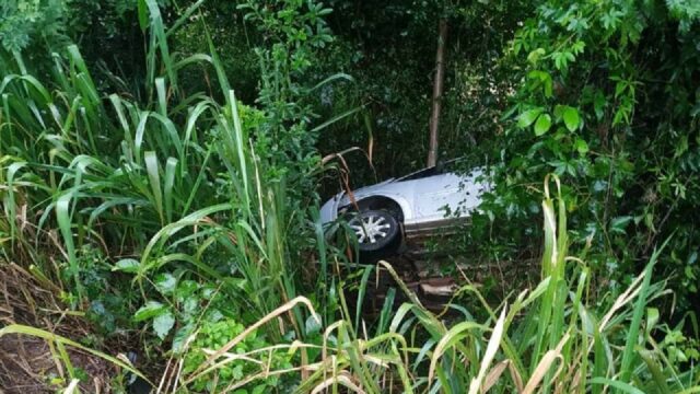 Capotamento é registrado na GO-139, entre Caldas Novas e Marzagão