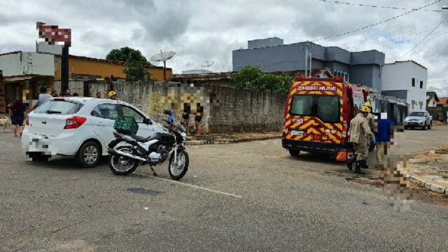 Homem fica ferido em acidente entre carro e moto em Catalão