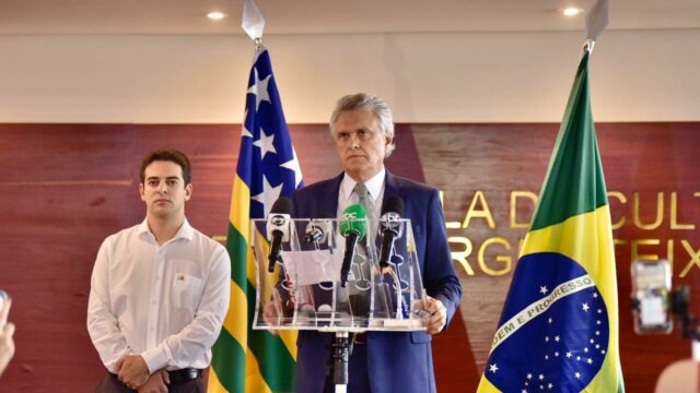 Em coletiva, Caiado assegura continuidade de ações contra o coronavírus: “Aqui, a responsabilidade sobre a vida de 7,2 milhões goianos é exclusivamente minha. Eu assumo”