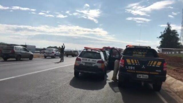 Idoso morre atropelado por motocicleta na BR-365 em Uberlândia