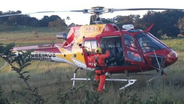 Ciclistas caem de 42 metros na Cachoeira das Irmãs e bombeiros fazem resgate dramático