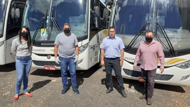 Diretor do Sindicato Metabase vistoria ônibus da Passaredo
