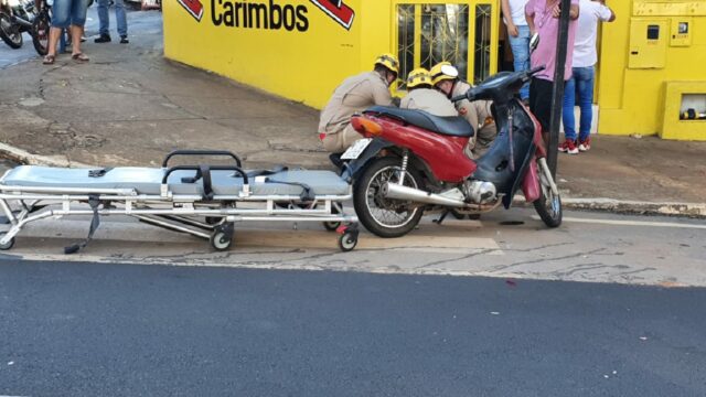 Motorista fica ferido após colidir moto em traseira de camionete em Catalão