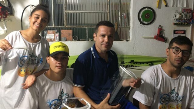 Instituição Galileu de Ouvidor desenvolve máscara facial para doação no hospital de Goiandira