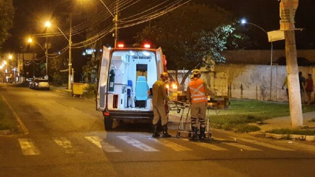 Dois acidentes envolvendo moto e carro são registrados em menos de 30 minutos, em Catalão