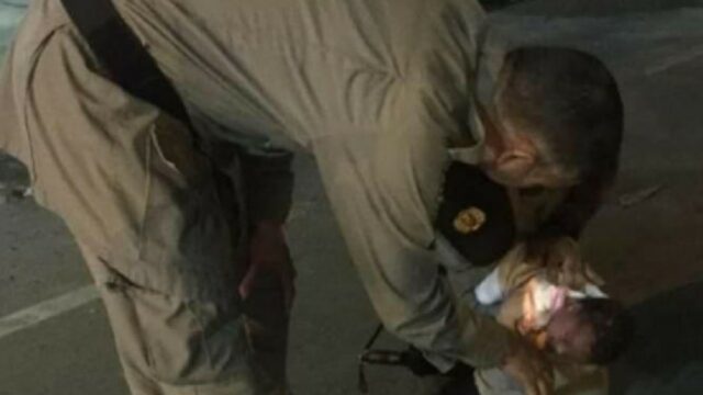 Policiais Militares de Caldas Novas salvam bebê recém-nascido que estava engasgado
