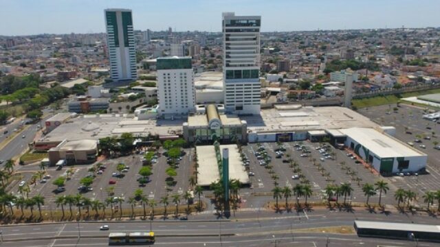 Município libera abertura de shopping centers e terminais em Uberlândia
