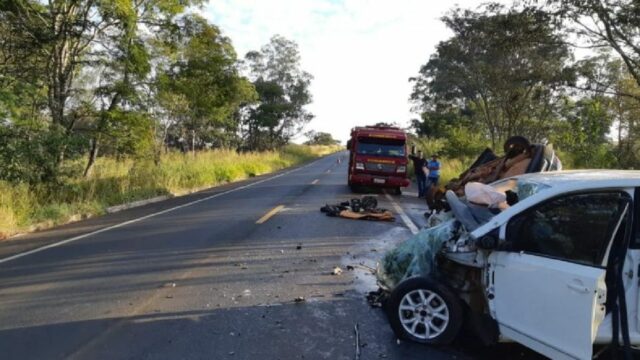 Quatro pessoas morrem em acidente na BR 365, entre os trevos de Guimarânia e Coromandel