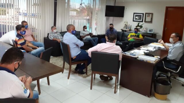 Simecat pede apoio ao prefeito Adib Elias para evitar demissões na Mitsubishi