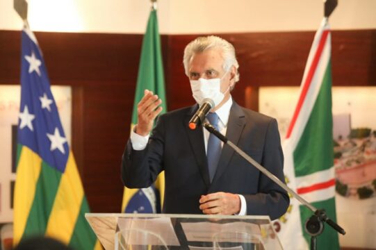 Governo de Goiás zera imposto de energia elétrica para famílias de baixa renda em Goiás durante pandemia da Covid-19