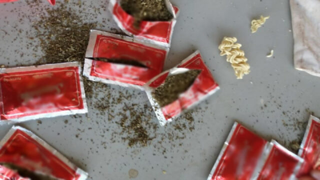 Servidores frustram a entrada de drogas e celular na UPR de Catalão