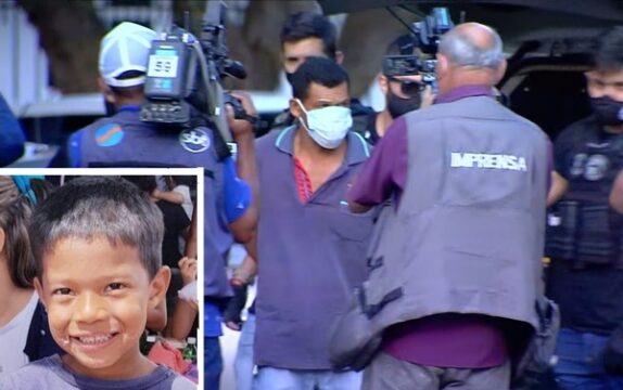 Padrasto é preso suspeito de matar garoto que foi afogado em lama, em Goiânia