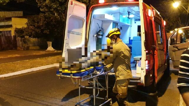 Homem fica ferido após acidente envolvendo moto e carro em Catalão