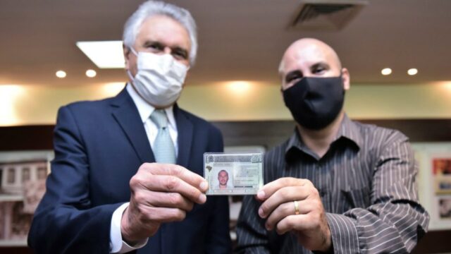 CNH gratuita: Governador Ronaldo Caiado anuncia mais 3 mil vagas para o programa CNH Social